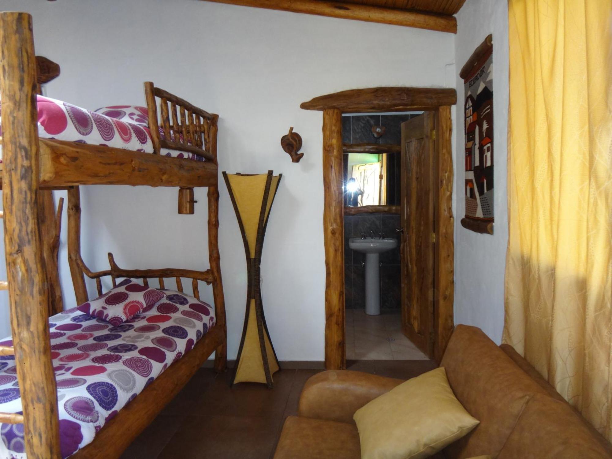 Zaysant Ecolodge Puembo الغرفة الصورة