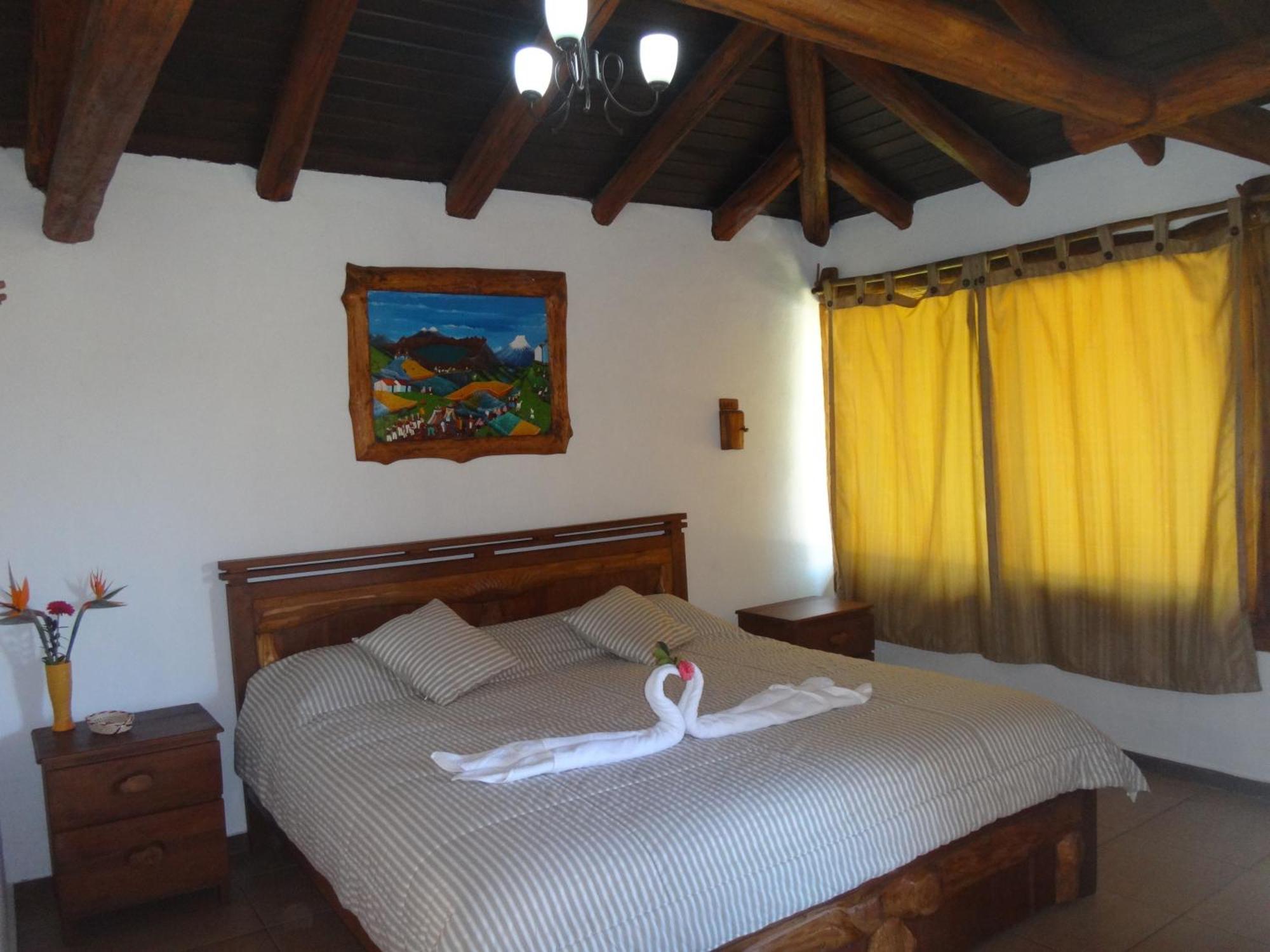 Zaysant Ecolodge Puembo الغرفة الصورة