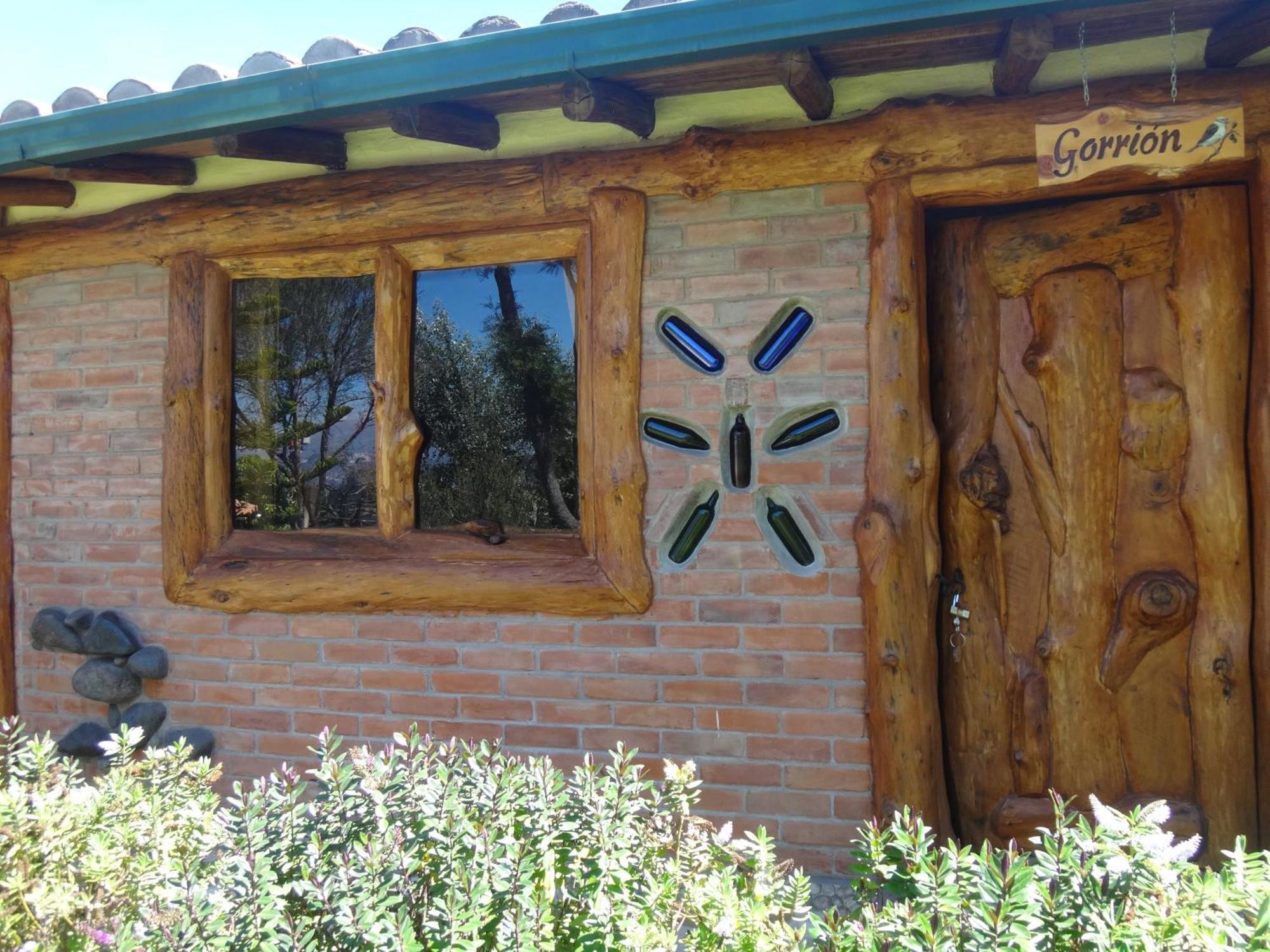 Zaysant Ecolodge Puembo الغرفة الصورة